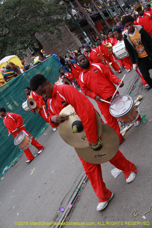 2016-Krewe-of-Tucks-010760