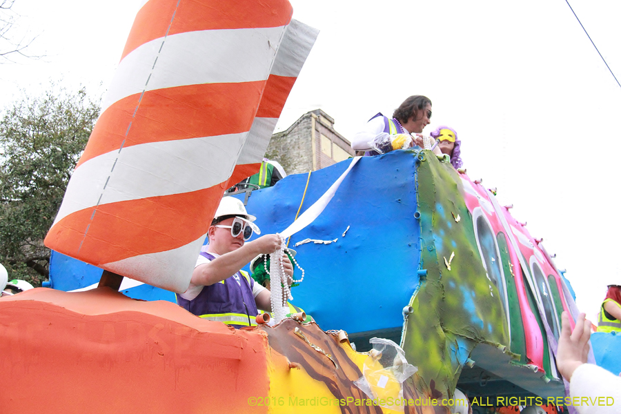 2016-Krewe-of-Tucks-010763