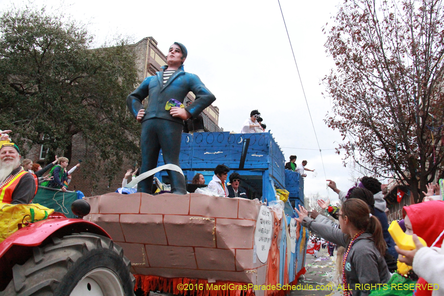 2016-Krewe-of-Tucks-010851