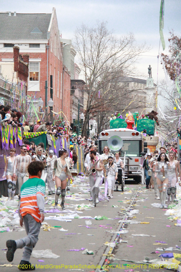 2016-Krewe-of-Tucks-010910