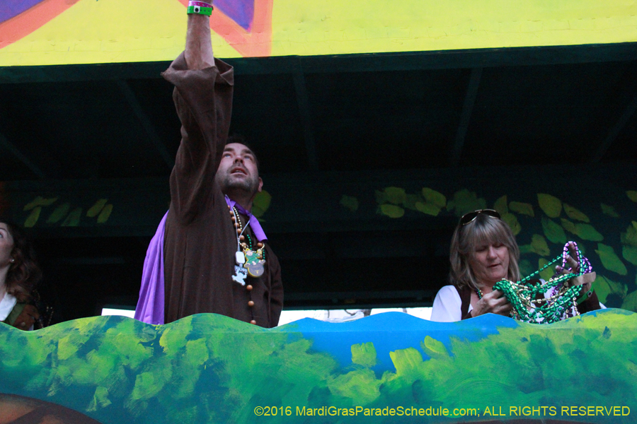 2016-Krewe-of-Tucks-010947