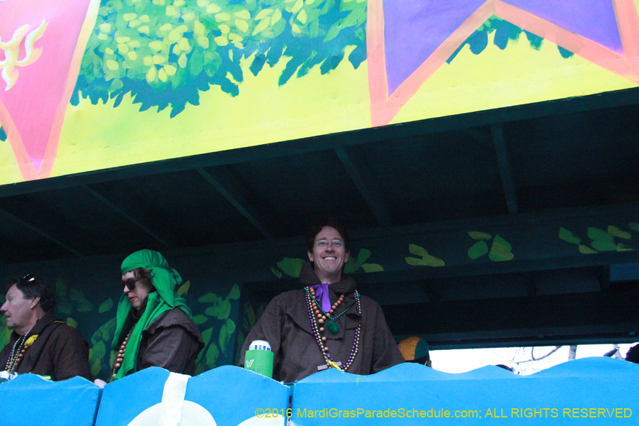 2016-Krewe-of-Tucks-010949