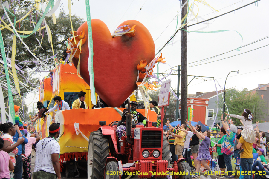 Krewe-of-Tucks-2019-007128