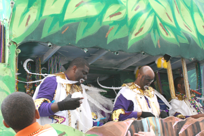 ZULU_SOCIAL_AID_AND_PLEASURE_CLUB_2007_PARADE_0043