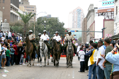 ZULU_SOCIAL_AID_AND_PLEASURE_CLUB_2007_PARADE_0075