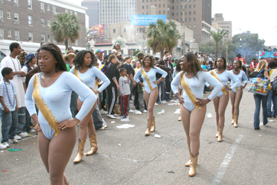 ZULU_SOCIAL_AID_AND_PLEASURE_CLUB_2007_PARADE_0205