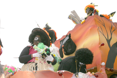 ZULU_SOCIAL_AID_AND_PLEASURE_CLUB_2007_PARADE_0373