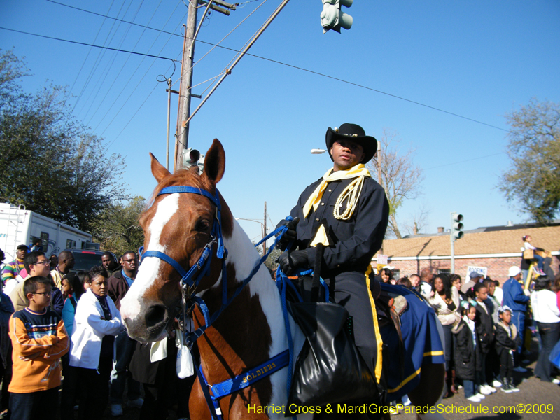 Zulu-Social-Aid-and-Pleasure-Club-2009-Centennial-Parade-mardi-Gras-New-Orleans-Photos-by-Harriet-Cross-0290