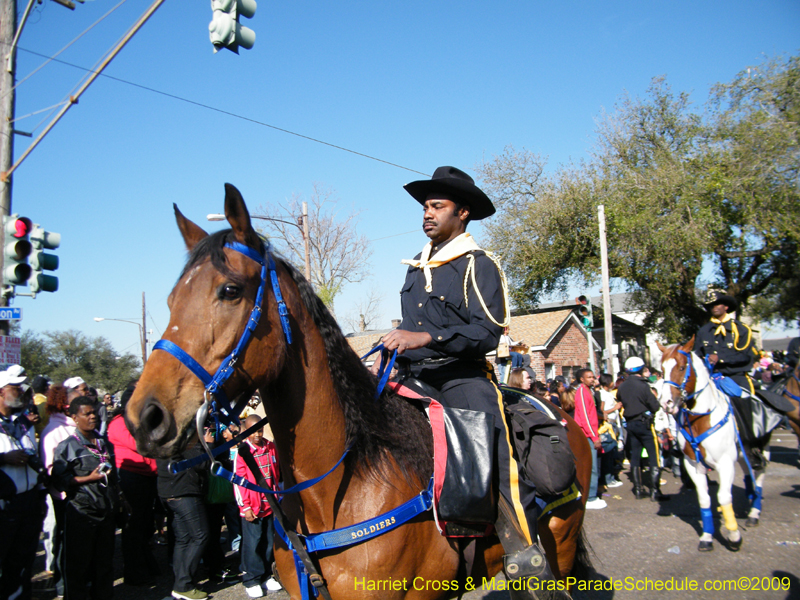 Zulu-Social-Aid-and-Pleasure-Club-2009-Centennial-Parade-mardi-Gras-New-Orleans-Photos-by-Harriet-Cross-0297