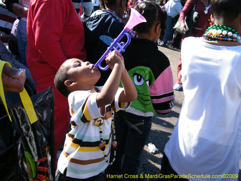 Zulu-Social-Aid-and-Pleasure-Club-2009-Centennial-Parade-mardi-Gras-New-Orleans-Photos-by-Harriet-Cross-0397