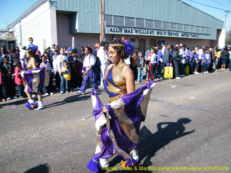 Zulu-Social-Aid-and-Pleasure-Club-2009-Centennial-Parade-mardi-Gras-New-Orleans-Photos-by-Harriet-Cross-0424