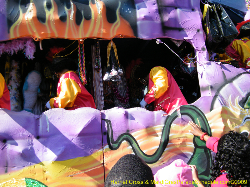 Zulu-Social-Aid-and-Pleasure-Club-2009-Centennial-Parade-mardi-Gras-New-Orleans-Photos-by-Harriet-Cross-0448