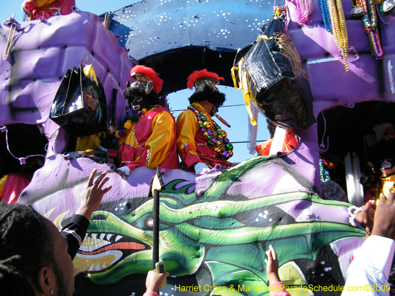 Zulu-Social-Aid-and-Pleasure-Club-2009-Centennial-Parade-mardi-Gras-New-Orleans-Photos-by-Harriet-Cross-0450