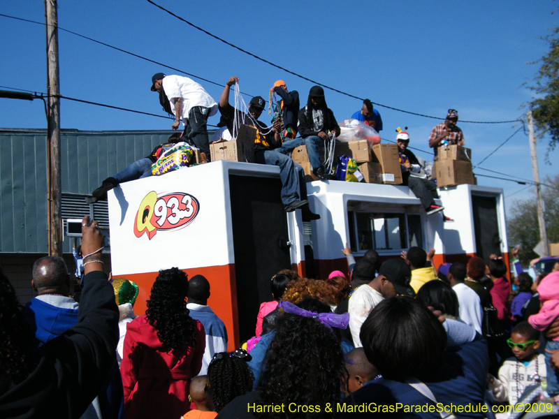 Zulu-Social-Aid-and-Pleasure-Club-2009-Centennial-Parade-mardi-Gras-New-Orleans-Photos-by-Harriet-Cross-0492