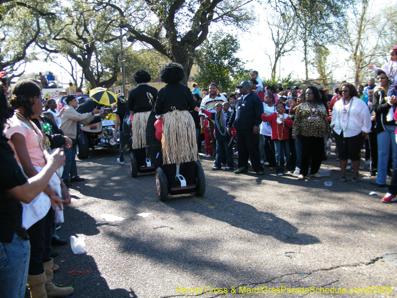 Zulu-Social-Aid-and-Pleasure-Club-2009-Centennial-Parade-mardi-Gras-New-Orleans-Photos-by-Harriet-Cross-0497