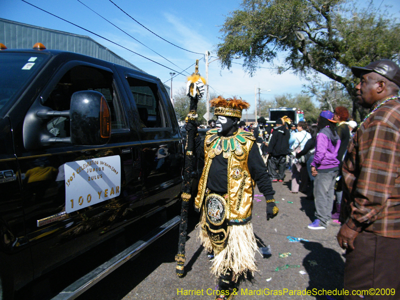 Zulu-Social-Aid-and-Pleasure-Club-2009-Centennial-Parade-mardi-Gras-New-Orleans-Photos-by-Harriet-Cross-0520