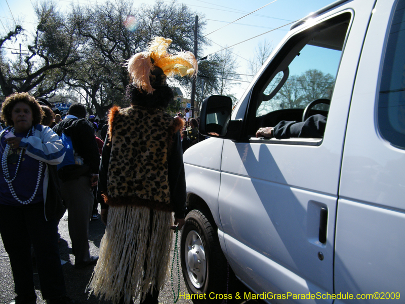 Zulu-Social-Aid-and-Pleasure-Club-2009-Centennial-Parade-mardi-Gras-New-Orleans-Photos-by-Harriet-Cross-0528