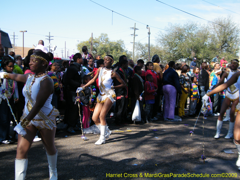 Zulu-Social-Aid-and-Pleasure-Club-2009-Centennial-Parade-mardi-Gras-New-Orleans-Photos-by-Harriet-Cross-0555