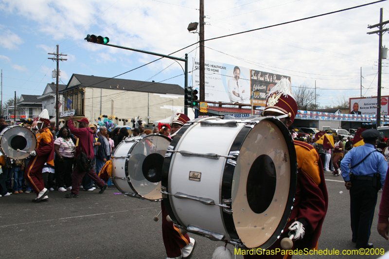 2009-Zulu-Social-Aid-and-Pleasure-Club-100-year-anniversary-Mardi-Gras-New-Orleans-2307