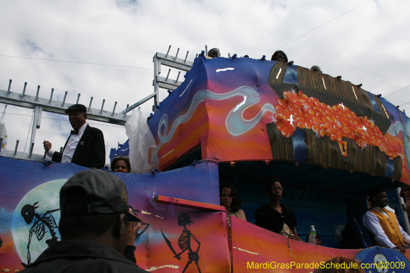 2009-Zulu-Social-Aid-and-Pleasure-Club-100-year-anniversary-Mardi-Gras-New-Orleans-2319