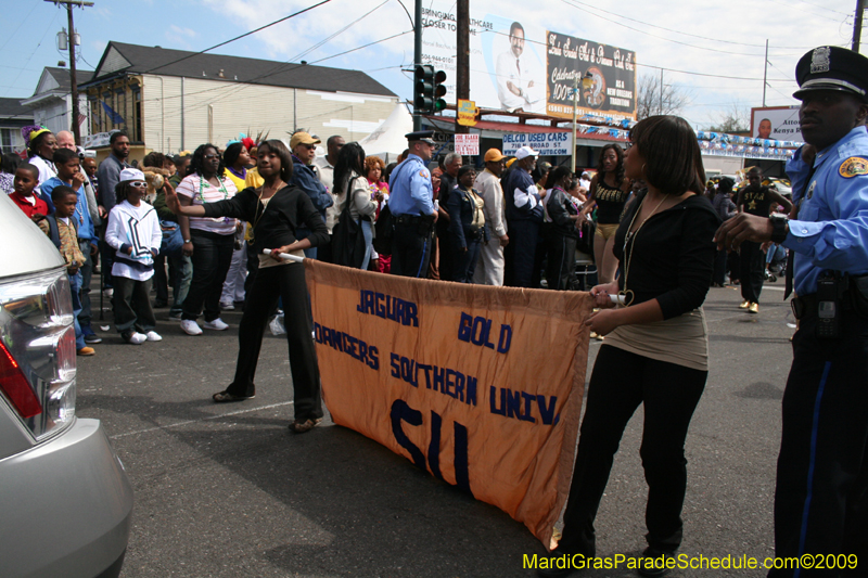 2009-Zulu-Social-Aid-and-Pleasure-Club-100-year-anniversary-Mardi-Gras-New-Orleans-2336