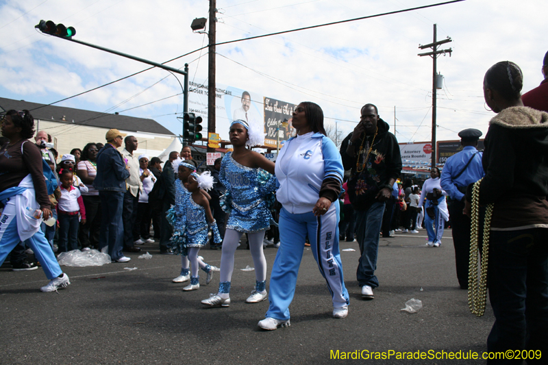 2009-Zulu-Social-Aid-and-Pleasure-Club-100-year-anniversary-Mardi-Gras-New-Orleans-2361