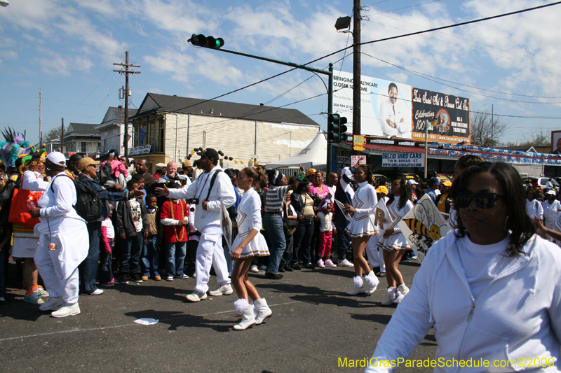 2009-Zulu-Social-Aid-and-Pleasure-Club-100-year-anniversary-Mardi-Gras-New-Orleans-2383