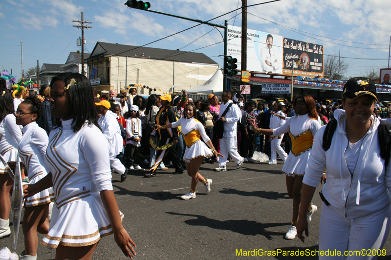 2009-Zulu-Social-Aid-and-Pleasure-Club-100-year-anniversary-Mardi-Gras-New-Orleans-2385