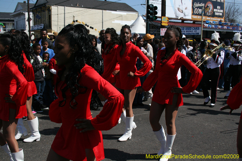 2009-Zulu-Social-Aid-and-Pleasure-Club-100-year-anniversary-Mardi-Gras-New-Orleans-2403