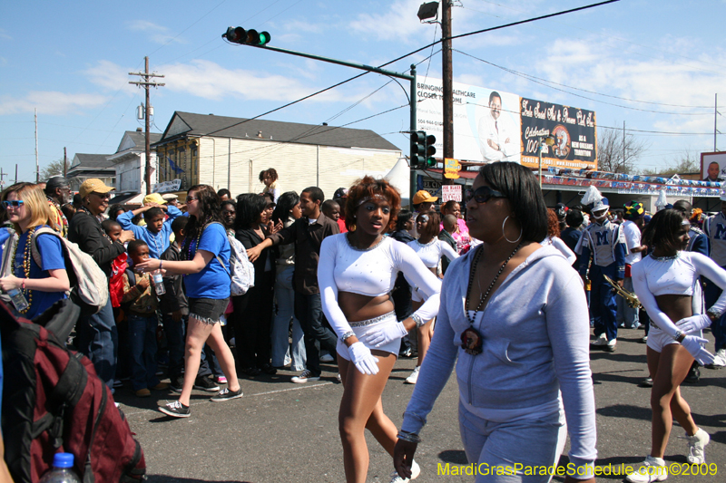 2009-Zulu-Social-Aid-and-Pleasure-Club-100-year-anniversary-Mardi-Gras-New-Orleans-2440