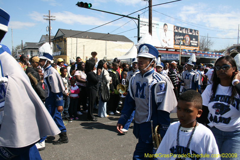 2009-Zulu-Social-Aid-and-Pleasure-Club-100-year-anniversary-Mardi-Gras-New-Orleans-2443