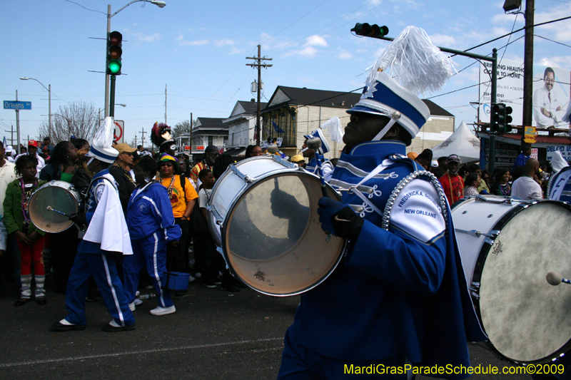 2009-Zulu-Social-Aid-and-Pleasure-Club-100-year-anniversary-Mardi-Gras-New-Orleans-2619