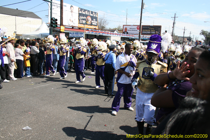 2009-Zulu-Social-Aid-and-Pleasure-Club-100-year-anniversary-Mardi-Gras-New-Orleans-2662