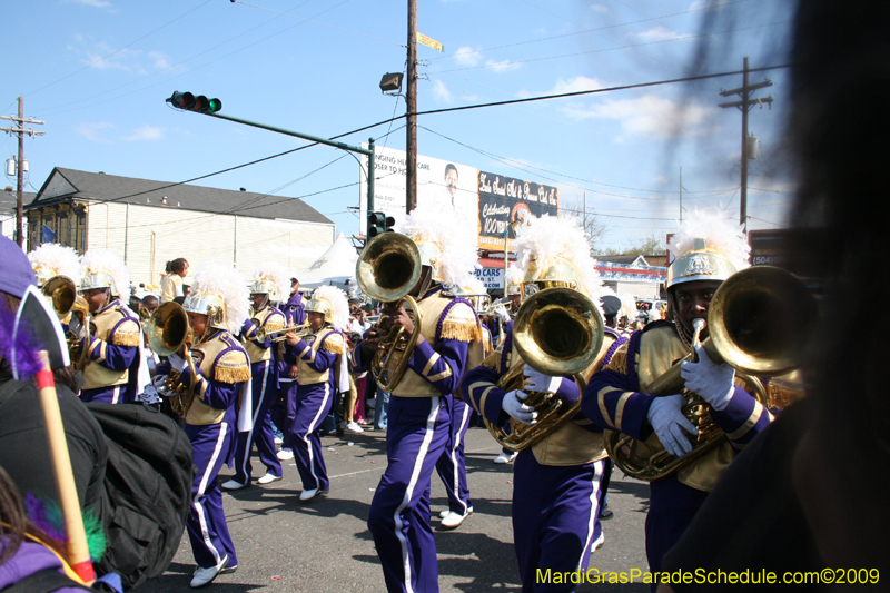 2009-Zulu-Social-Aid-and-Pleasure-Club-100-year-anniversary-Mardi-Gras-New-Orleans-2664