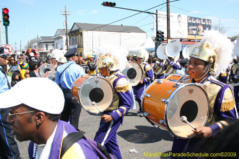 2009-Zulu-Social-Aid-and-Pleasure-Club-100-year-anniversary-Mardi-Gras-New-Orleans-2670