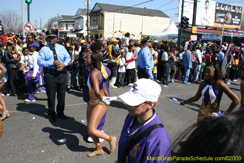 2009-Zulu-Social-Aid-and-Pleasure-Club-100-year-anniversary-Mardi-Gras-New-Orleans-2675