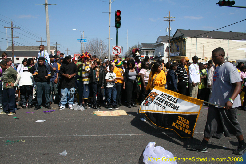 2009-Zulu-Social-Aid-and-Pleasure-Club-100-year-anniversary-Mardi-Gras-New-Orleans-2712