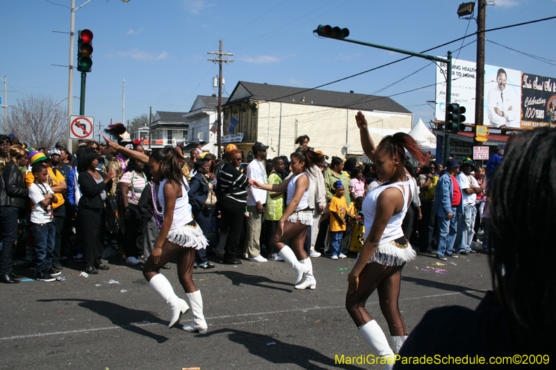 2009-Zulu-Social-Aid-and-Pleasure-Club-100-year-anniversary-Mardi-Gras-New-Orleans-2715