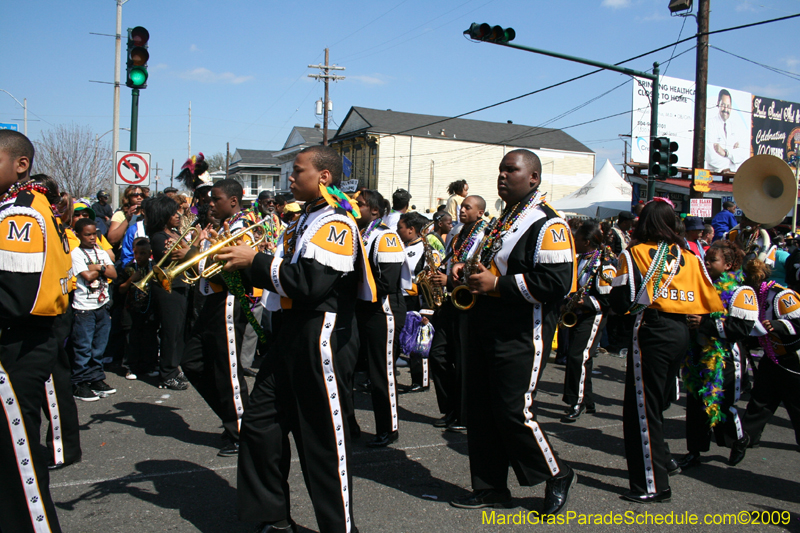 2009-Zulu-Social-Aid-and-Pleasure-Club-100-year-anniversary-Mardi-Gras-New-Orleans-2722