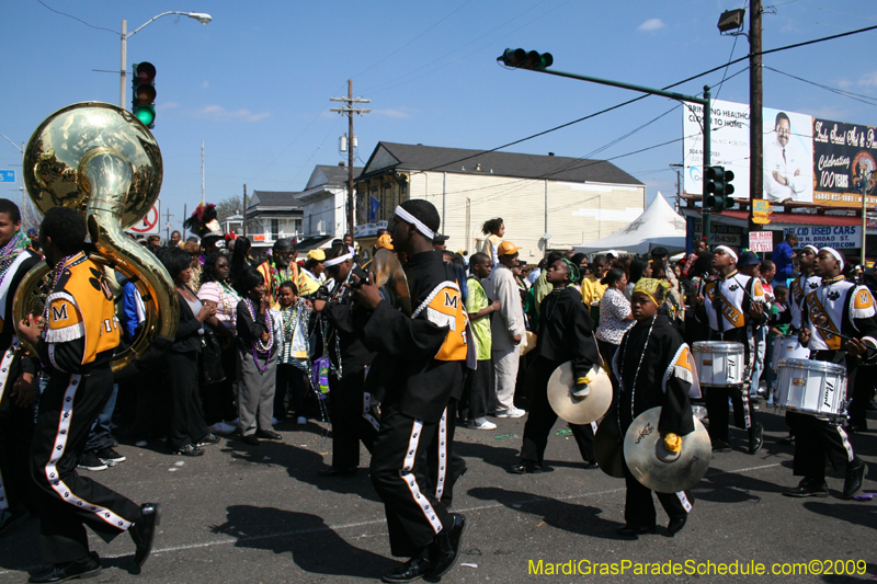 2009-Zulu-Social-Aid-and-Pleasure-Club-100-year-anniversary-Mardi-Gras-New-Orleans-2726