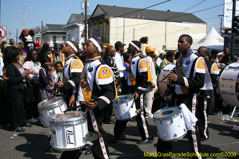 2009-Zulu-Social-Aid-and-Pleasure-Club-100-year-anniversary-Mardi-Gras-New-Orleans-2728