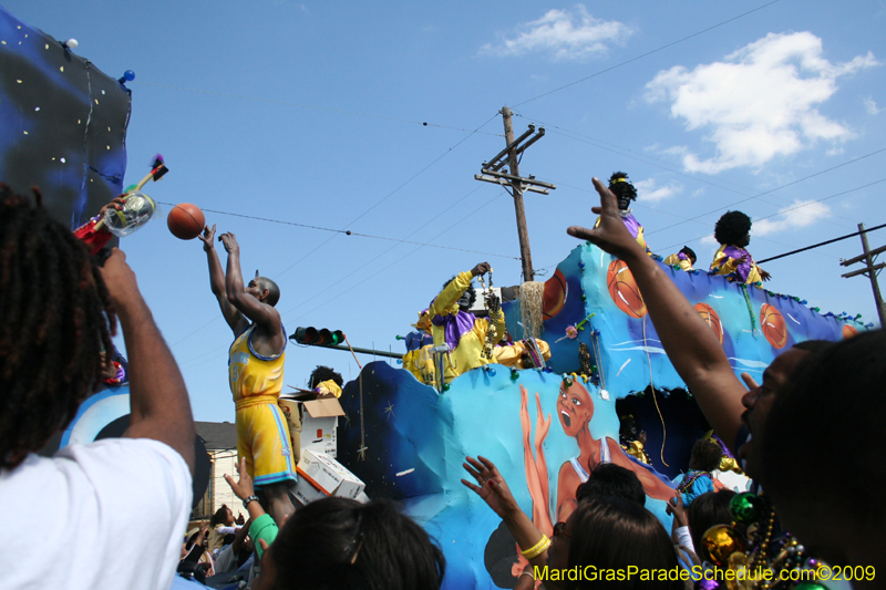 2009-Zulu-Social-Aid-and-Pleasure-Club-100-year-anniversary-Mardi-Gras-New-Orleans-2864