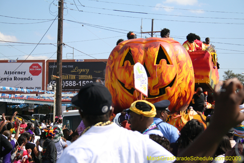 2009-Zulu-Social-Aid-and-Pleasure-Club-100-year-anniversary-Mardi-Gras-New-Orleans-2886