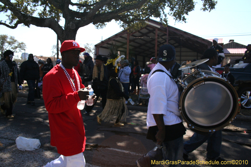 Zulu-Social-Aid-and-Pleasure-Club-2010-Mardi-Gras-New-Orleans-0952