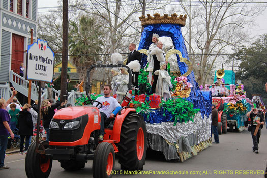 Krewe of Mid City 2015 King Float - photographer Jules Richard