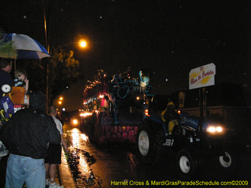 2009-Krewe-of-Caesar-Metairie-Louisiana-Mardi-Gras-Harriet-Cross-6803