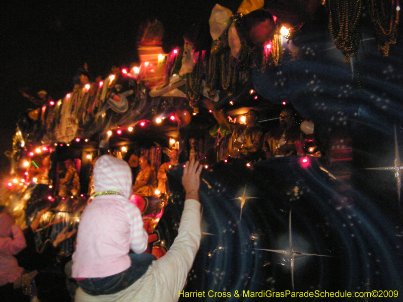 2009-Krewe-of-Caesar-Metairie-Louisiana-Mardi-Gras-Harriet-Cross-6870