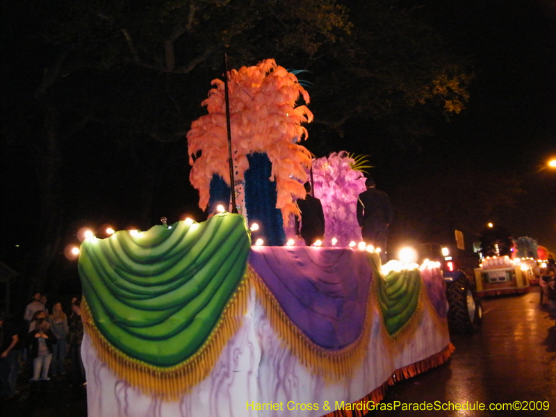 2009-Krewe-of-Caesar-Metairie-Louisiana-Mardi-Gras-Harriet-Cross-6939