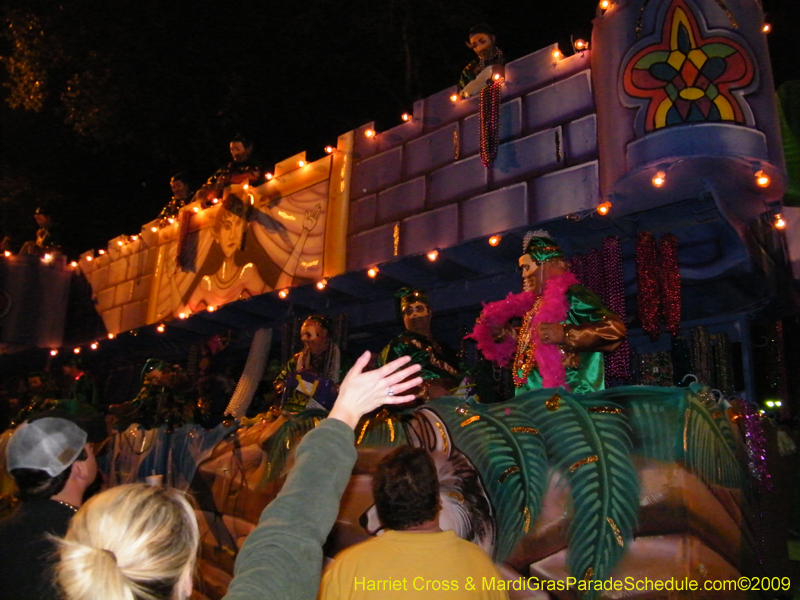 2009-Krewe-of-Caesar-Metairie-Louisiana-Mardi-Gras-Harriet-Cross-6957