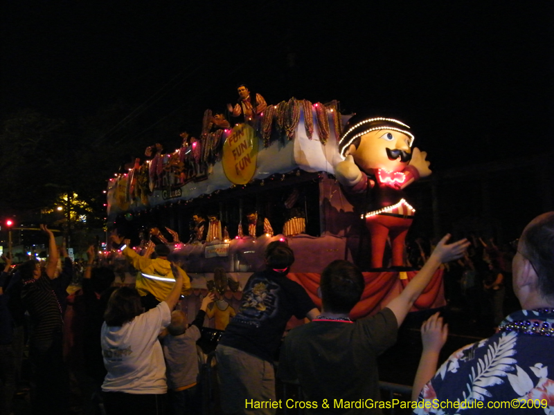 2009-Krewe-of-Caesar-Metairie-Louisiana-Mardi-Gras-Harriet-Cross-7059